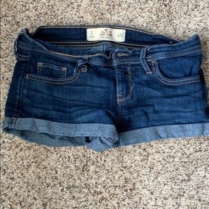 Hollister low rise shorts